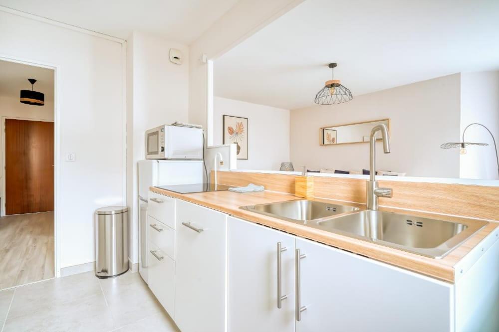Logement Sarah Courcouronnes Exterior foto